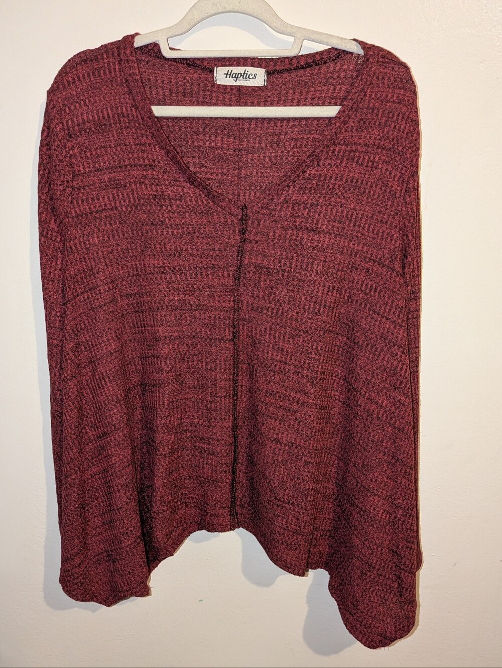 Haptics Maroon V-Neck Knit Shirt Size L